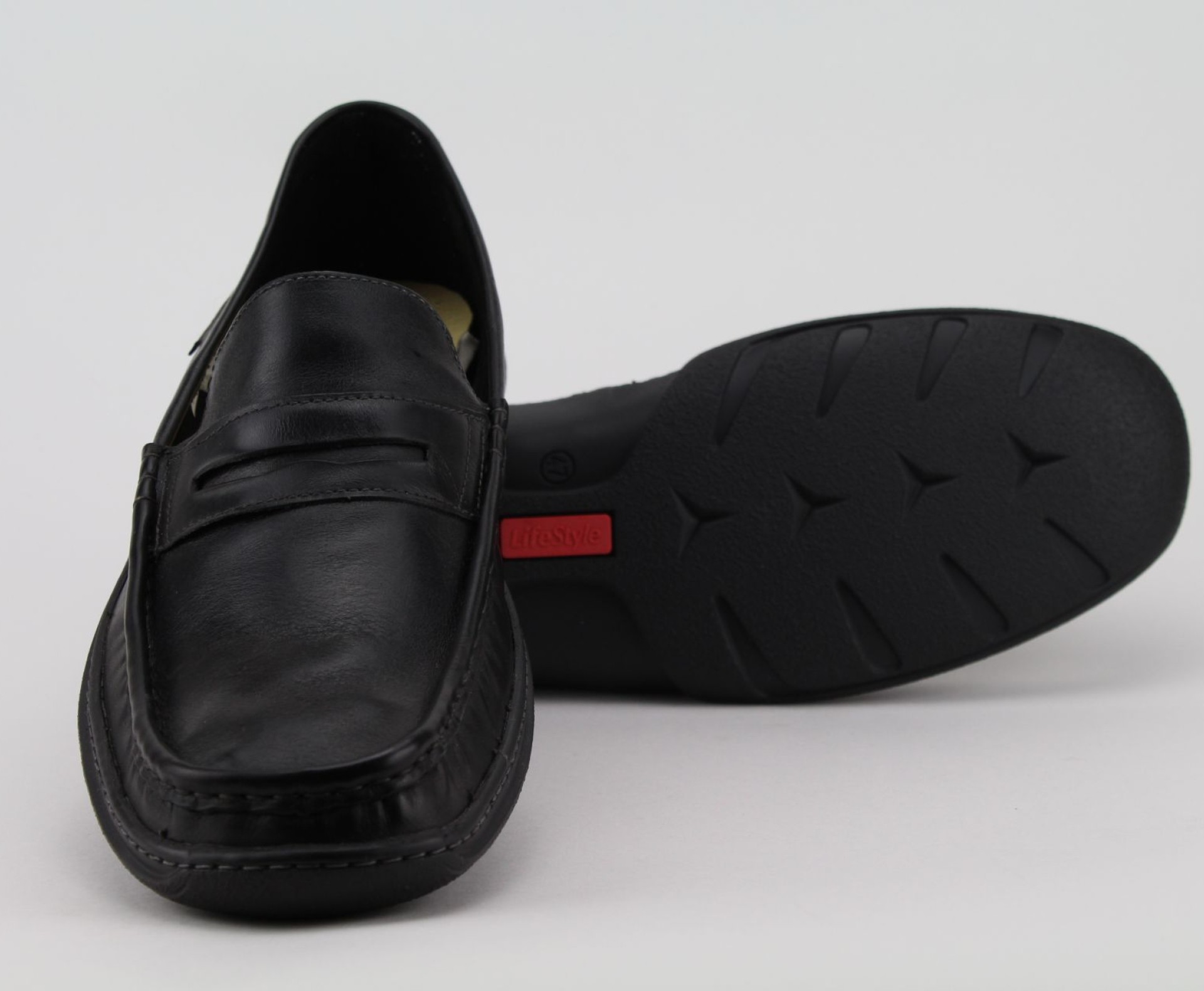 ROBERTO DESIGN fekete mokaszin cipő ROBERTO DESIGN fekete mokaszin cipő