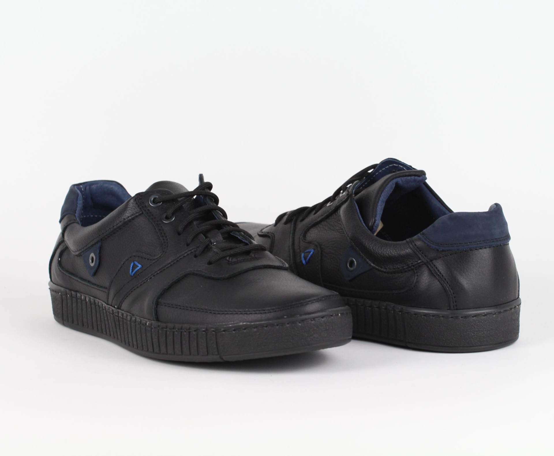 ENZO férfi fekete bőr cipő