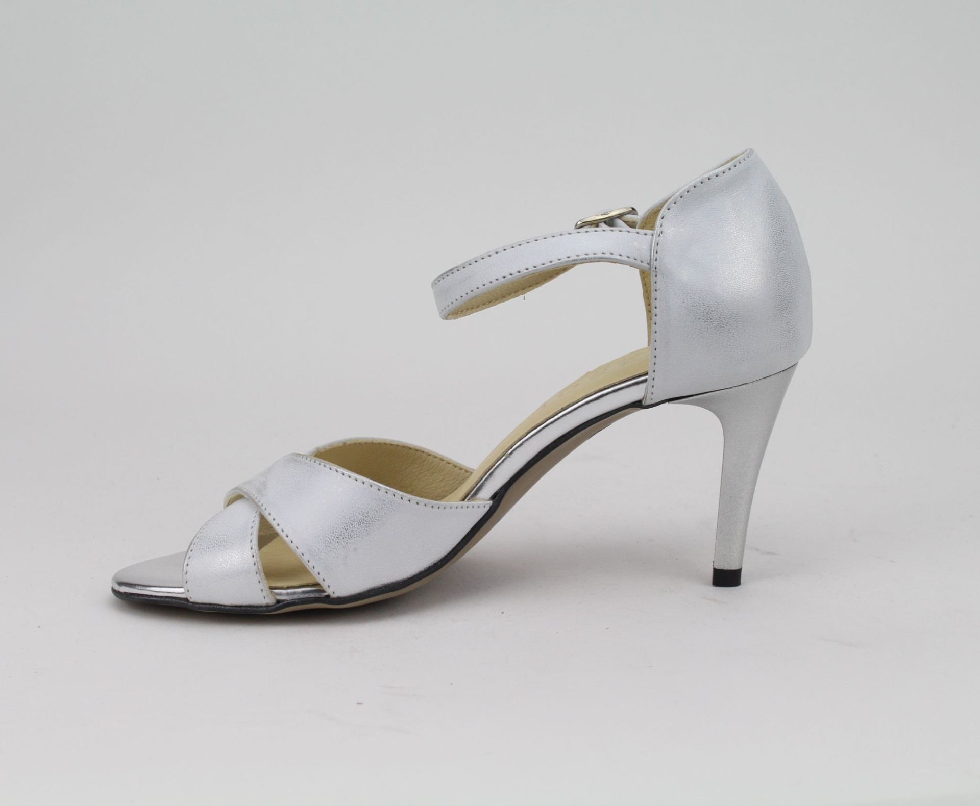 DUZSOL ezüst magassarkú női szandál