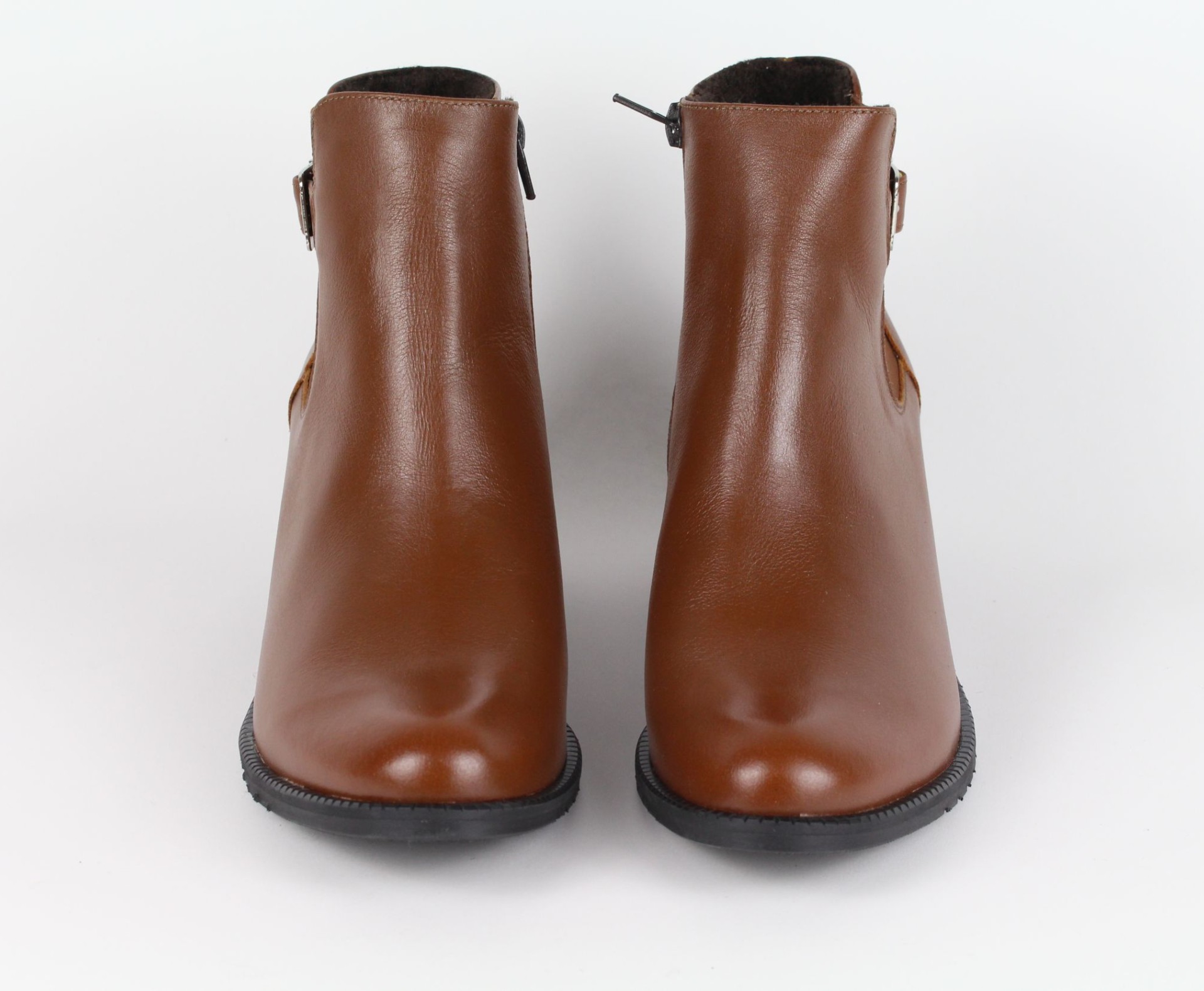 DUZSOL női barna magassarkú bőr bokacsizma