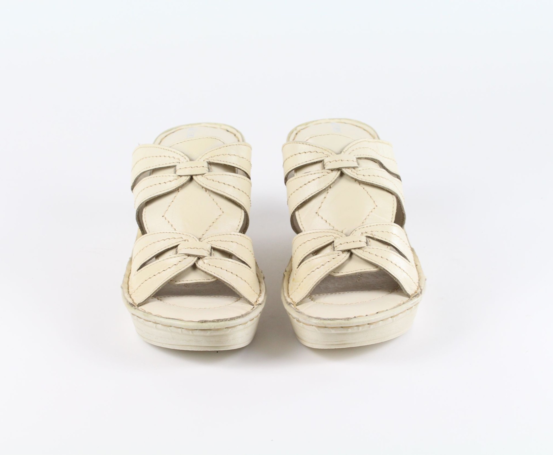 Francesco Caballero telitalpú női papucs