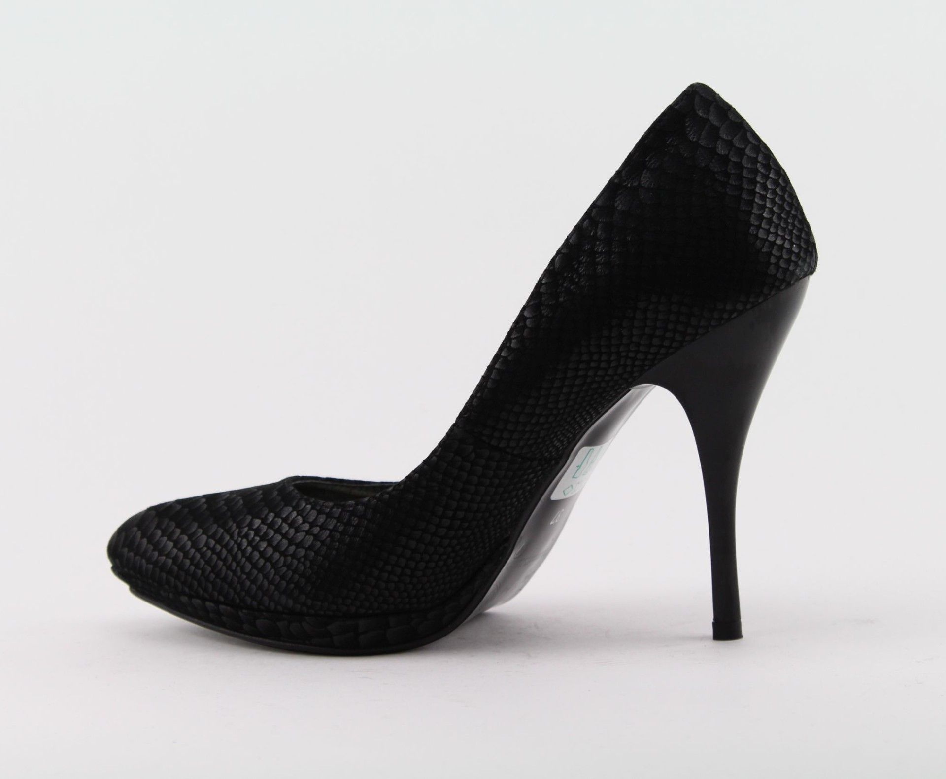 MASSIMO POLI fekete tűsarkú cipő