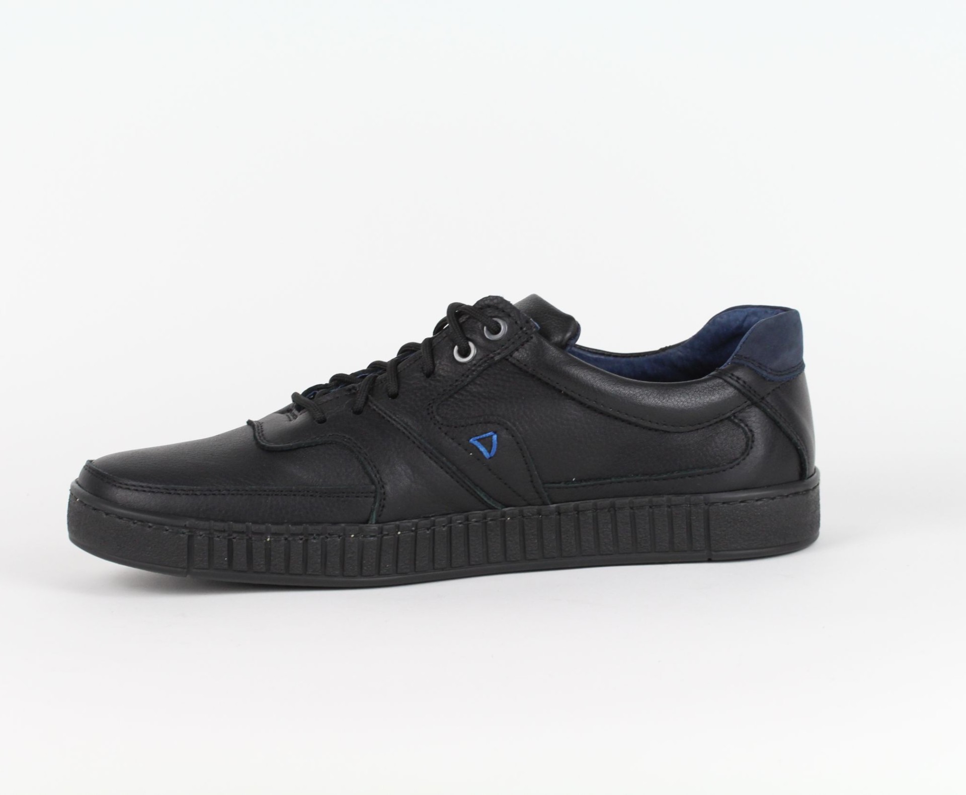 ENZO férfi fekete bőr cipő