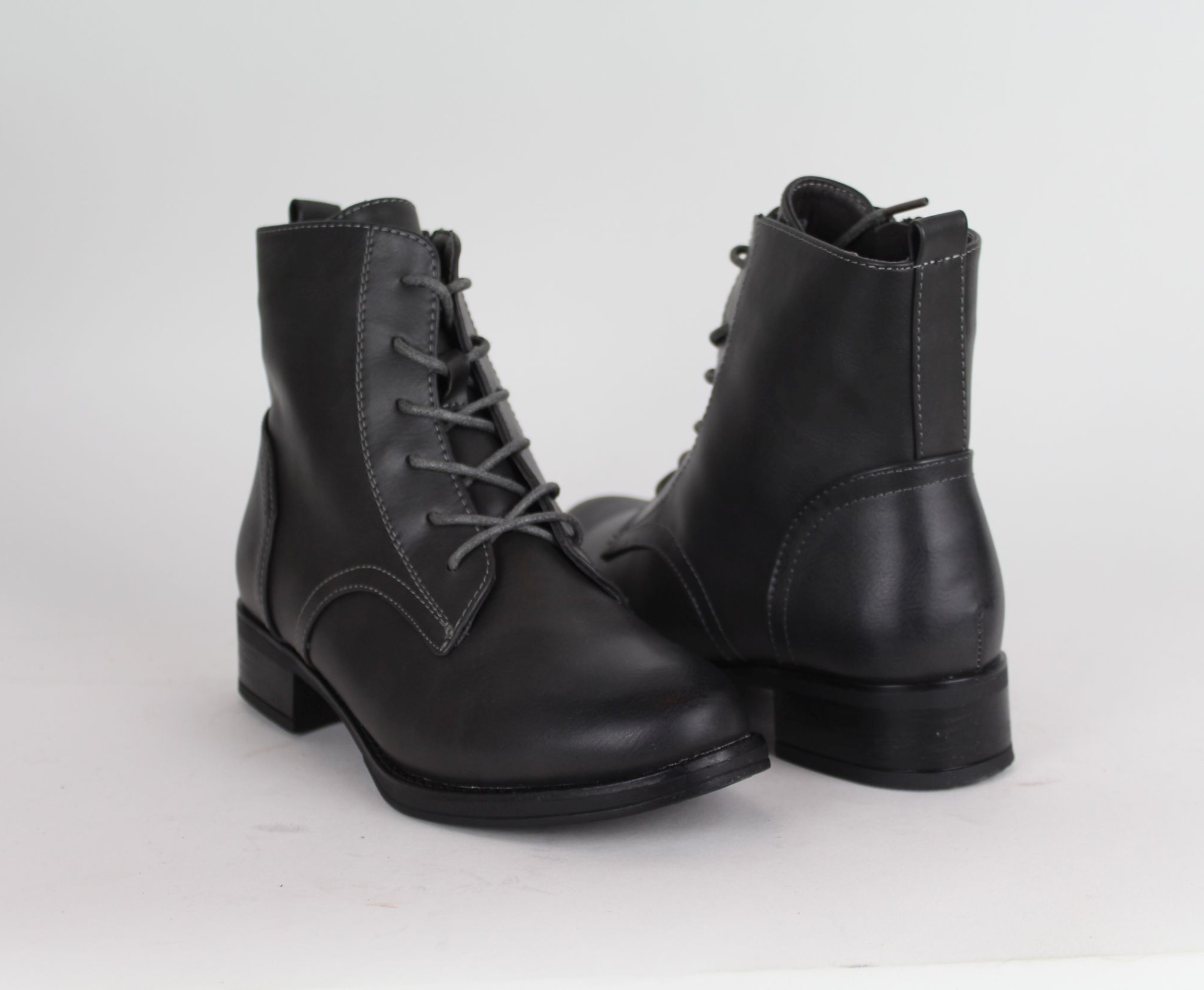 EVENTÓ szürke női magas szárú cipő