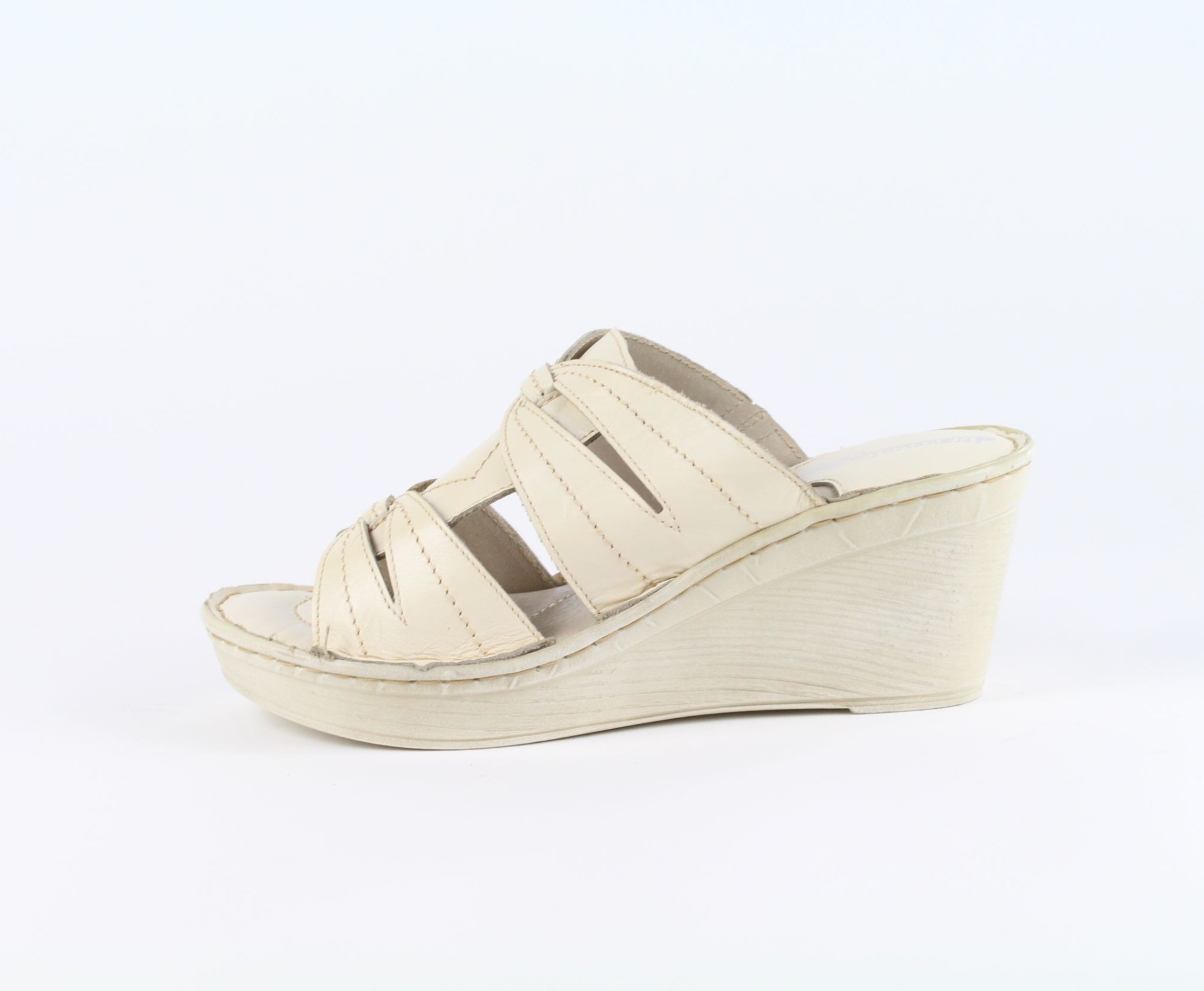 Francesco Caballero telitalpú női papucs Francesco Caballero telitalpú női papucs