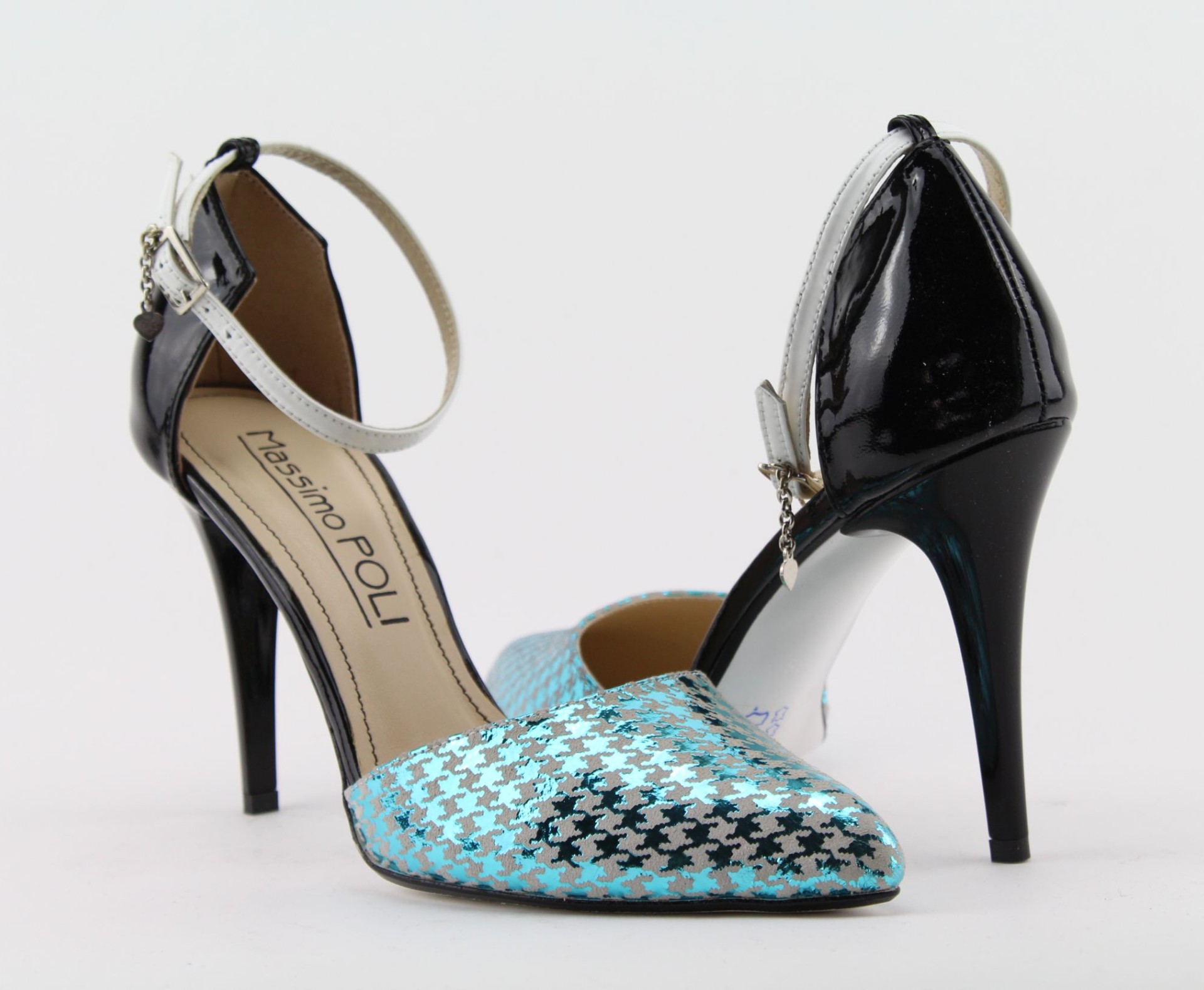 MASSIMO POLI fekete tűsarkú cipő MASSIMO POLI fekete tűsarkú cipő