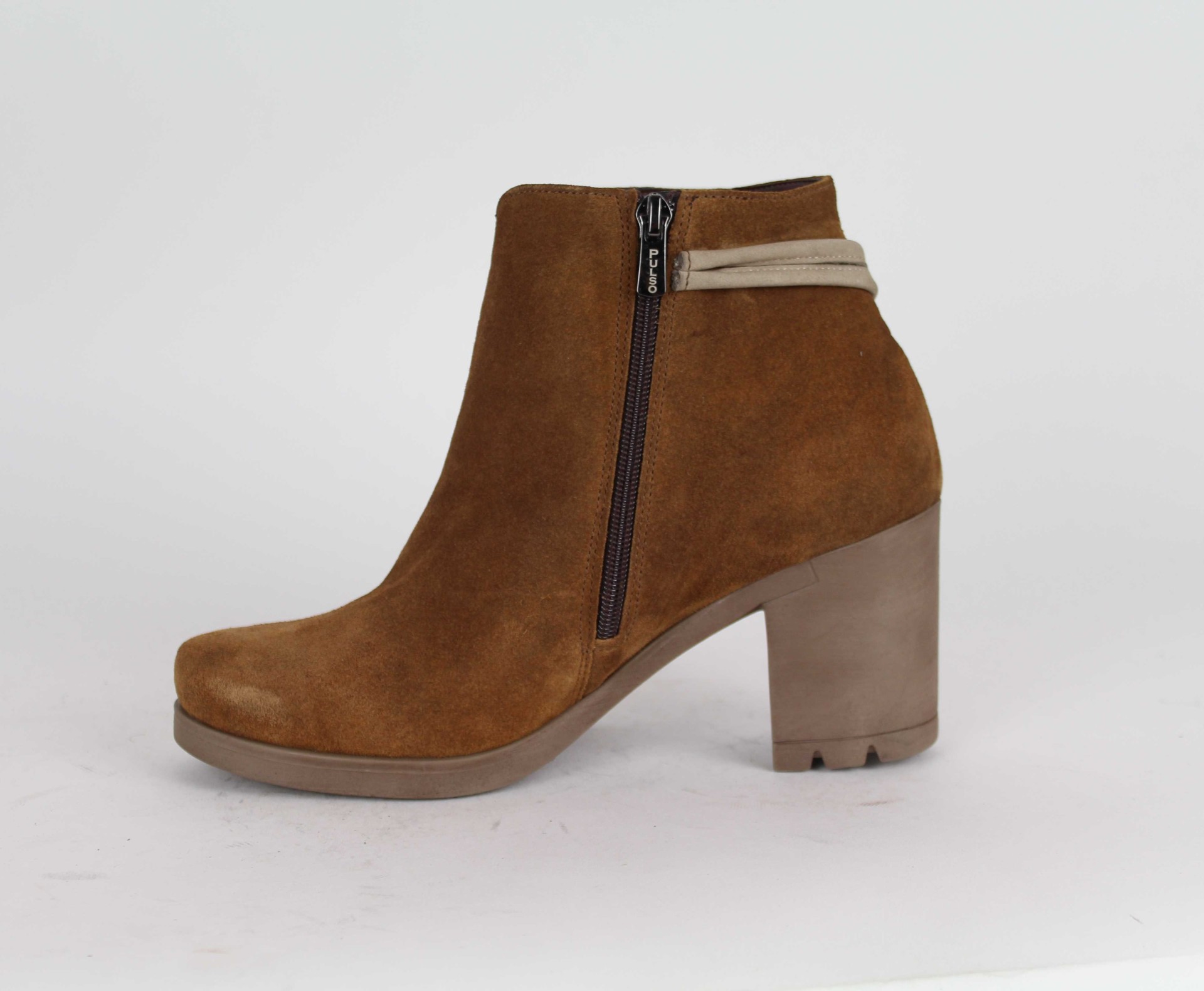 BIOBUT barna női bőrbokacsizma